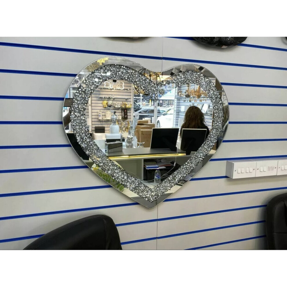 silver-wall-mirror-gatsby-crushed-diamond-crystal-glass-frame-heart.jpg